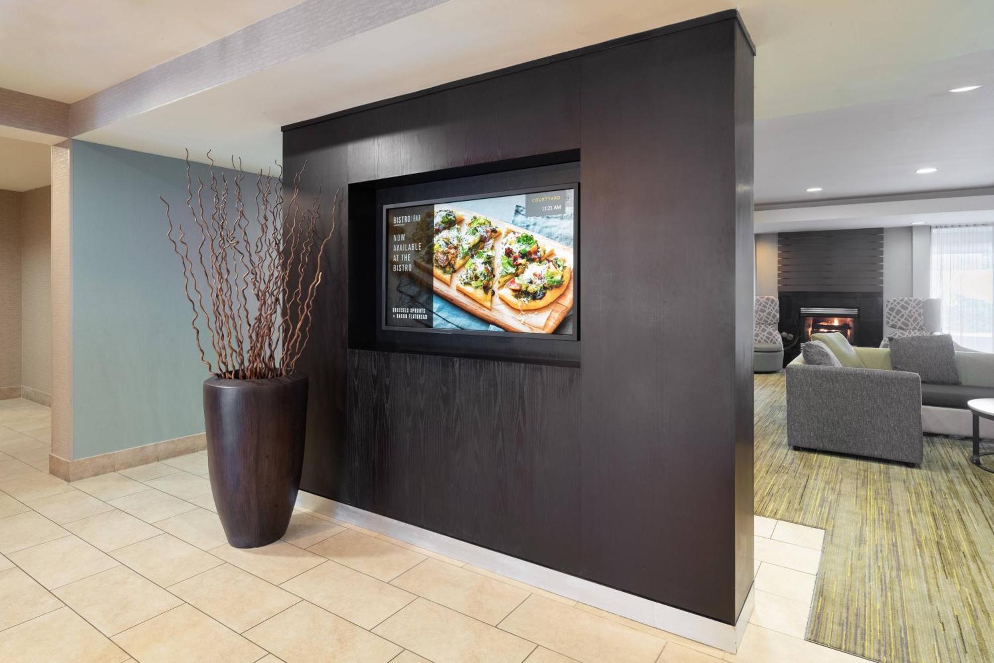 Courtyard By Marriott Princeton Exteriör bild
